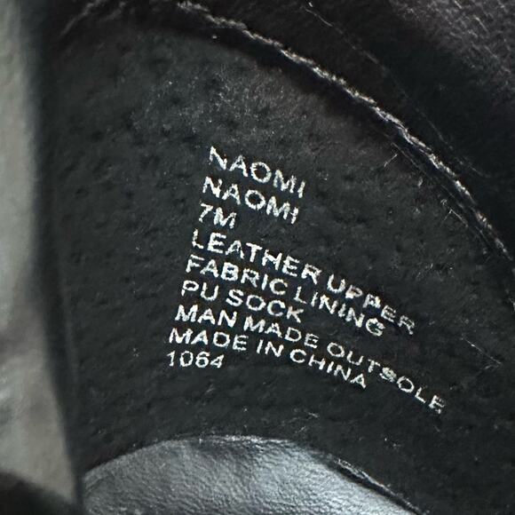 Steve Madden Black Block Heeled Short Booties Womens Size 7 - Picture 7 of 9